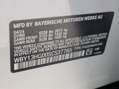 Used 2025 BMW i5 xDrive40 w/ Premium Package image 26