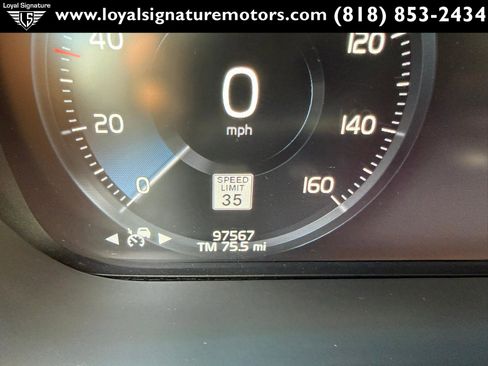 Used 2018 Volvo XC60 T6 Inscription w/ Luxury Seat Package image 29