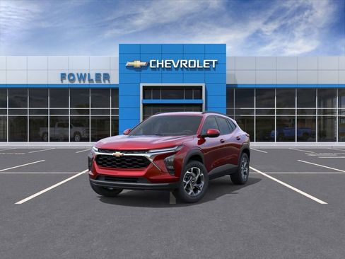 New 2026 Chevrolet Trax LT w/ Driver Confidence Package FWD image 8