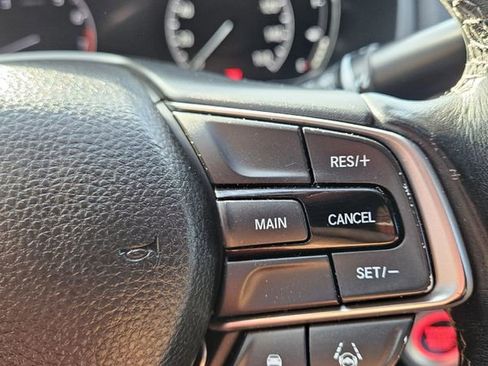 Used 2018 Honda Accord Sport image 12