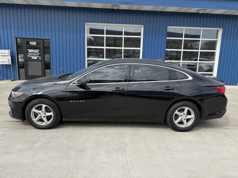 Used 2016 Chevrolet Malibu LS FWD image 1