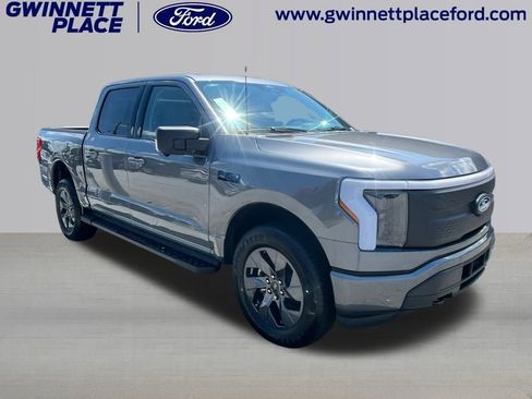New 2025 Ford F150 Lightning Flash AWD/4WD image 32