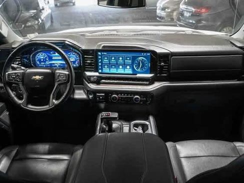 Used 2023 Chevrolet Silverado 1500 LTZ image 9