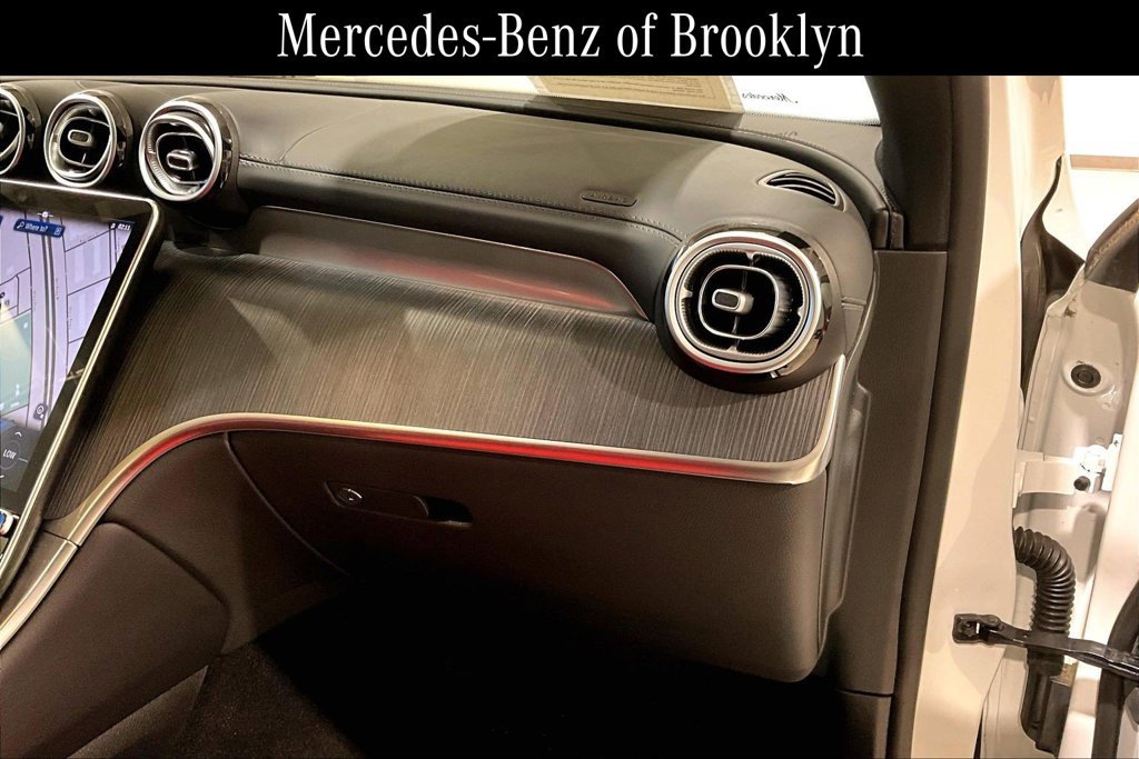 Used 2023 Mercedes-Benz GLC 300 4MATIC image 18