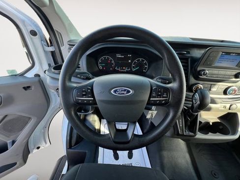 Used 2024 Ford Transit 250 Low Roof AWD w/ Exterior Upgrade Package image 12