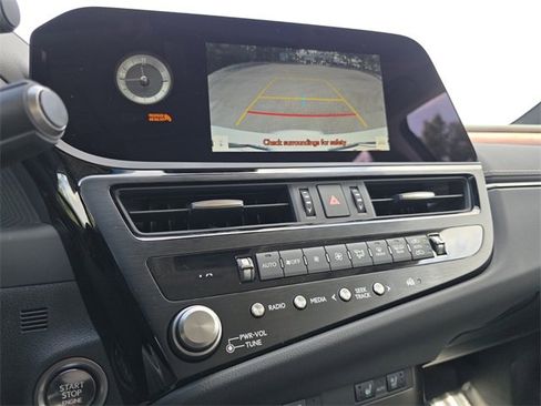 New 2025 Lexus ES 350 w/ Premium Package image 30