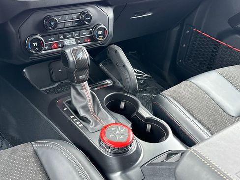 Used 2024 Ford Bronco Raptor w/ Interior Carbon Fiber Pack 6 image 32