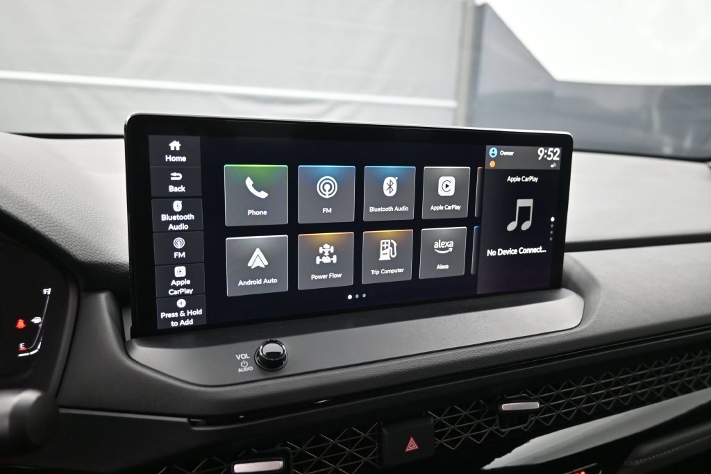 Used 2025 Honda Accord Sport image 42