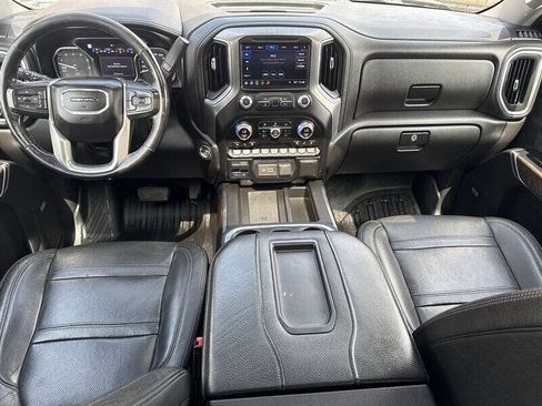 Used 2019 GMC Sierra 1500 Denali w/ Denali Ultimate Package AWD/4WD image 26