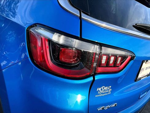 Used 2024 Jeep Compass Latitude image 54