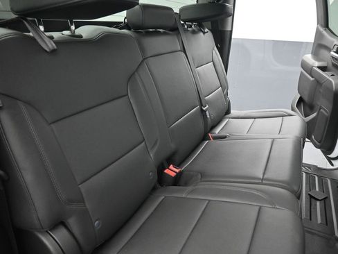Used 2024 GMC Sierra 1500 Pro w/ Convenience Package image 16