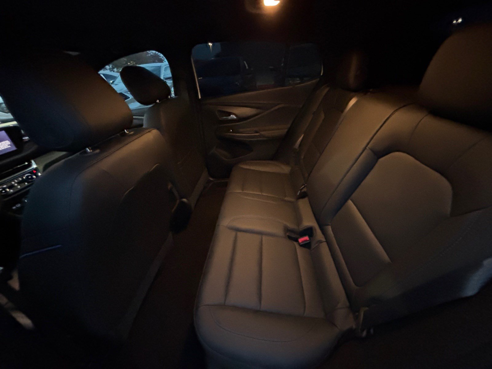 Used 2025 Buick Envista Sport Touring w/ Convenience I Package FWD image 18