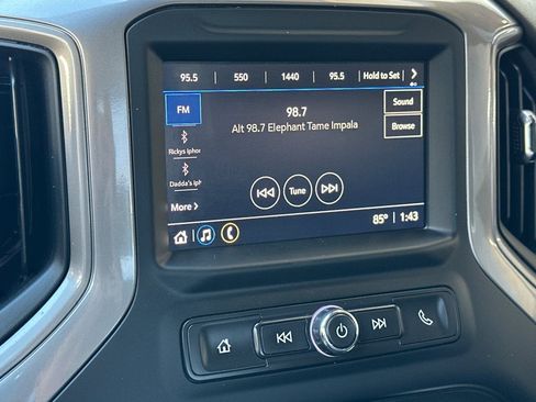 Certified 2022 GMC Sierra 1500 Pro w/ Pro Value Package image 24