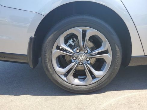 Certified 2024 Honda Accord EX-L image 5