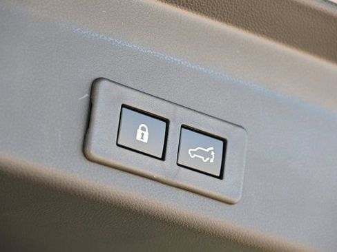 New 2026 Subaru Ascent Premium image 16