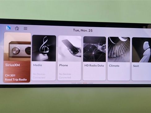 Used 2025 Genesis G80 2.5T Sport Prestige image 46