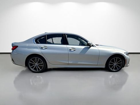 Used 2019 BMW 330i Sedan w/ Premium Package image 2