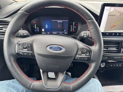 Used 2024 Ford Escape ST-Line w/ Tech Pack #1 AWD/4WD image 23