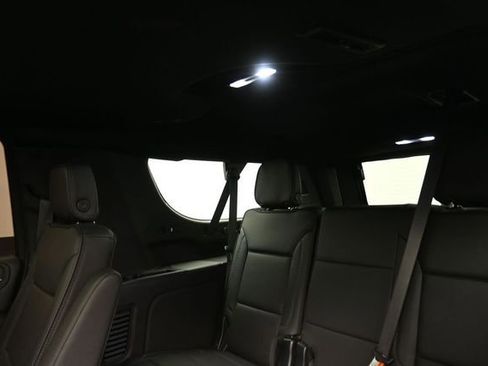 Used 2023 GMC Yukon XL Denali AWD/4WD image 21