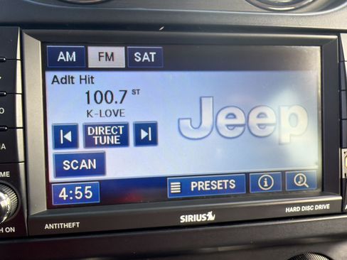 Used 2012 Jeep Compass Latitude FWD image 16
