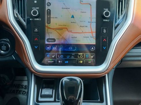 Used 2020 Subaru Outback Touring XT AWD/4WD image 19