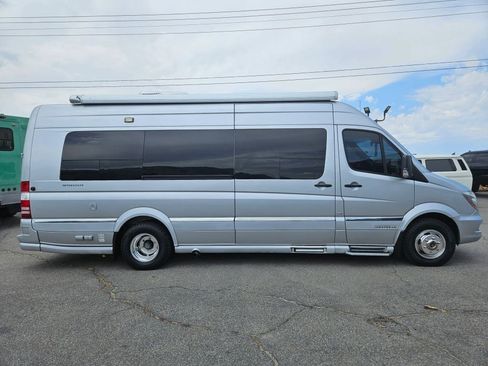 Used 2014 Mercedes-Benz Sprinter 3500 image 5