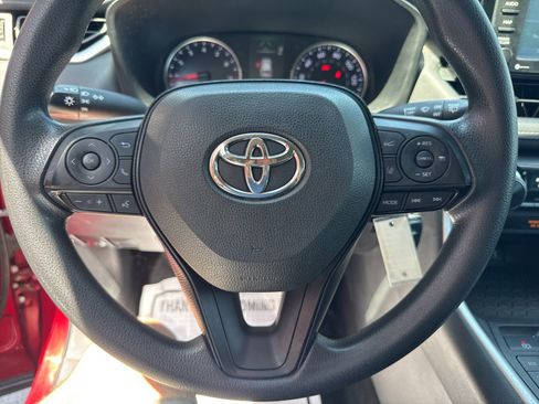 Used 2020 Toyota RAV4 LE w/ All Weather Liner Package AWD/4WD image 26