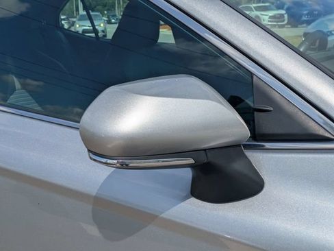 Used 2024 Toyota Camry SE FWD image 10