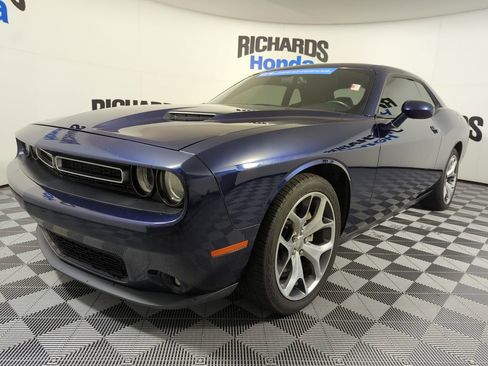 Used 2016 Dodge Challenger SXT Plus image 1