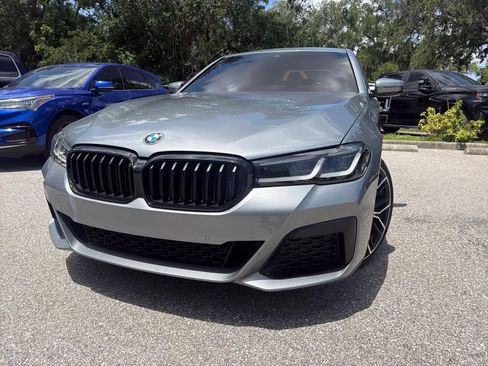 Used 2023 BMW 530i w/ M Sport Package RWD image 4