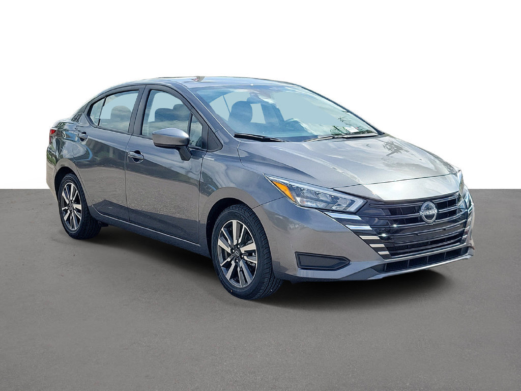 Used 2025 Nissan Versa SV FWD image 2