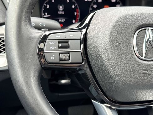 Used 2025 Acura Integra FWD image 11