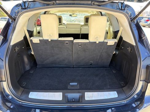 Used 2017 INFINITI QX60 Luxe w/ Deluxe Technology Package image 33