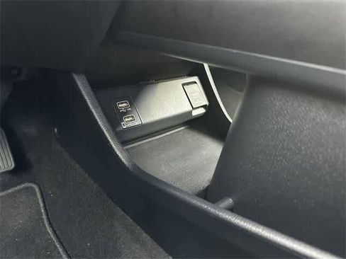 Used 2022 Honda HR-V EX-L image 26