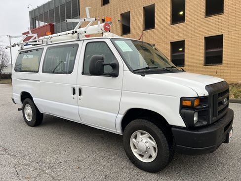 Used 2008 Ford E-350 and Econoline 350 Super Duty image 10