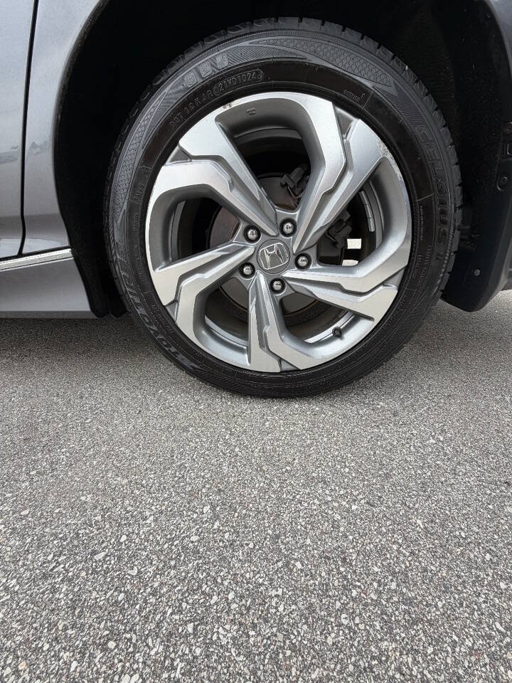 Used 2019 Honda Accord EX image 29