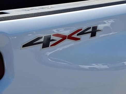 Used 2024 Chevrolet Silverado 2500 Custom w/ Custom Value Package image 24