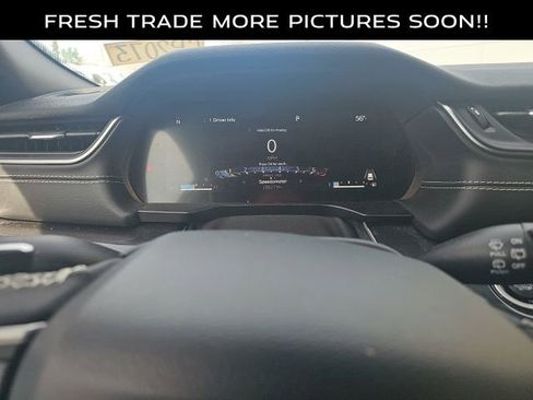 Used 2023 Jeep Grand Cherokee L Laredo image 11