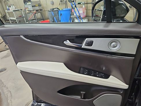 Used 2022 Lincoln Nautilus Black Label image 27