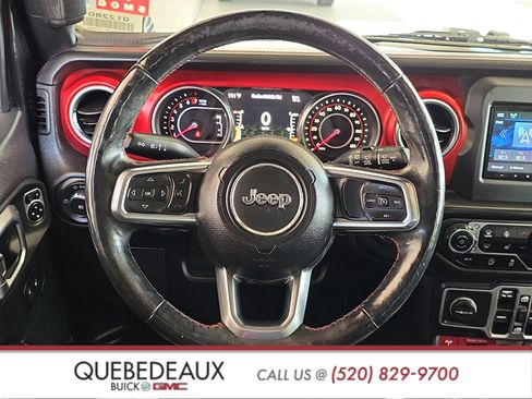 Used 2018 Jeep Wrangler Unlimited Rubicon AWD/4WD image 13