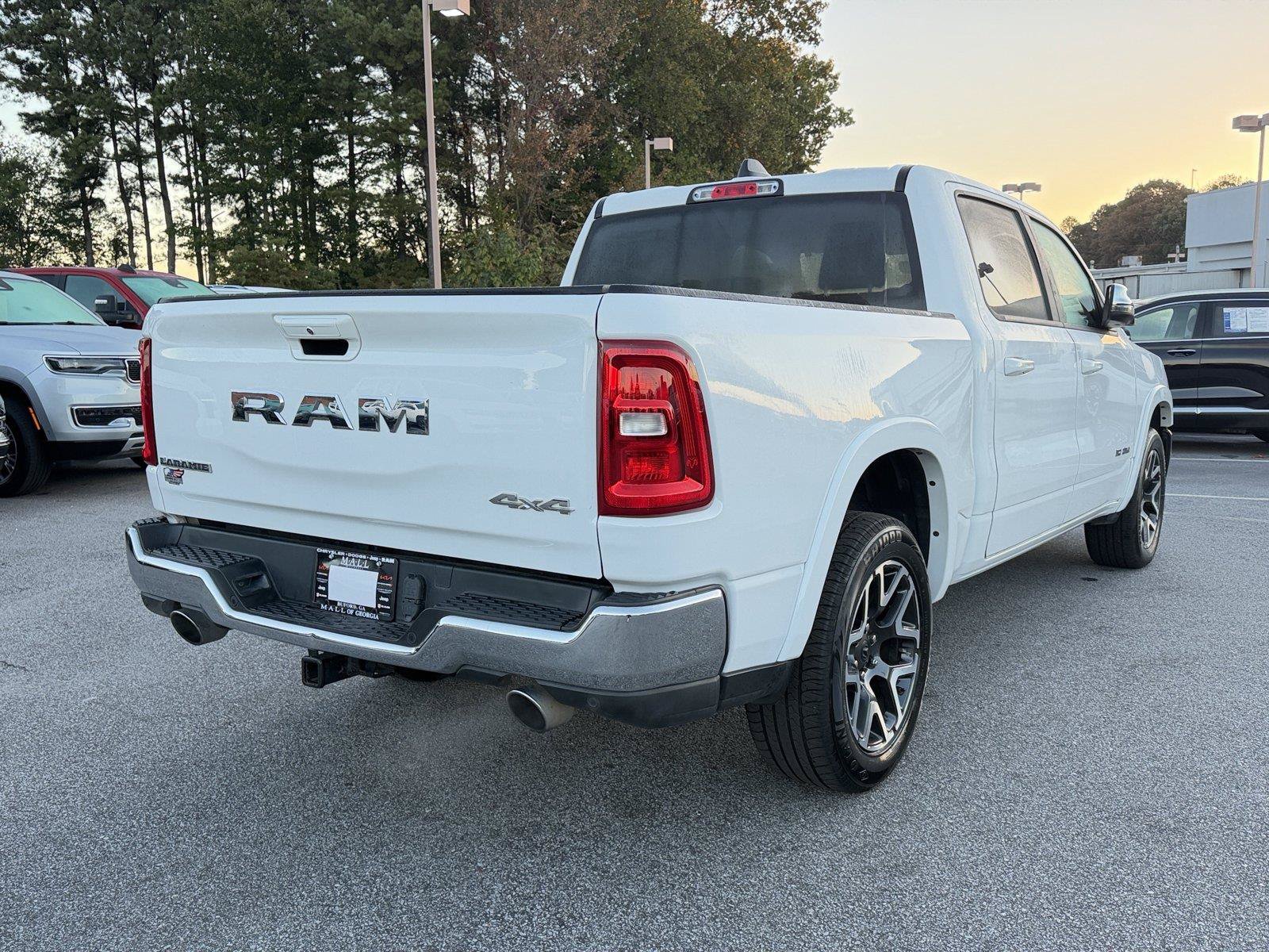 Used 2025 RAM 1500 Laramie AWD/4WD image 5
