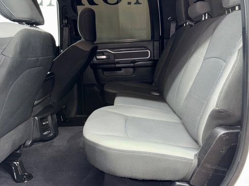 Used 2021 RAM 2500 Big Horn image 30