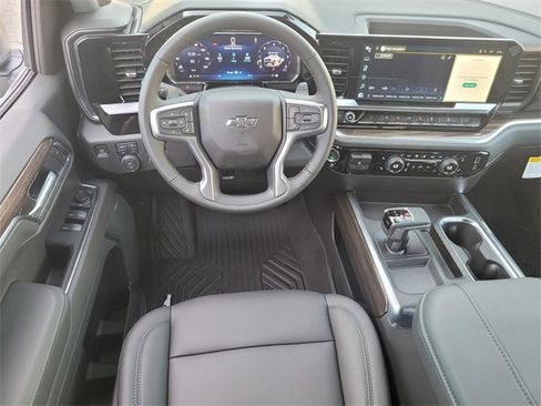 New 2026 Chevrolet Silverado 1500 LT Trail Boss w/ Convenience Package II image 7