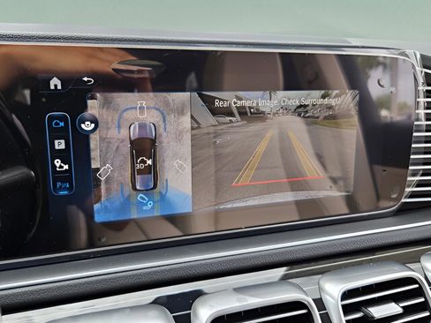 New 2026 Mercedes-Benz GLS 450 4MATIC image 24