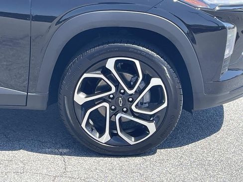 Used 2026 Chevrolet Trax RS w/ Sunroof Package FWD image 10