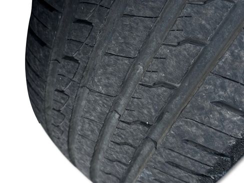 Used 2016 Lincoln MKS w/ Equipment Group 101A image 50