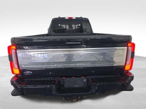 Used 2024 Ford F450 Limited w/ FX4 Off-Road Package AWD/4WD image 5
