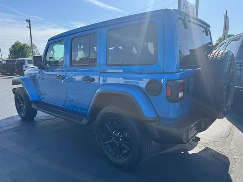 Used 2022 Jeep Wrangler Unlimited Sahara image 13