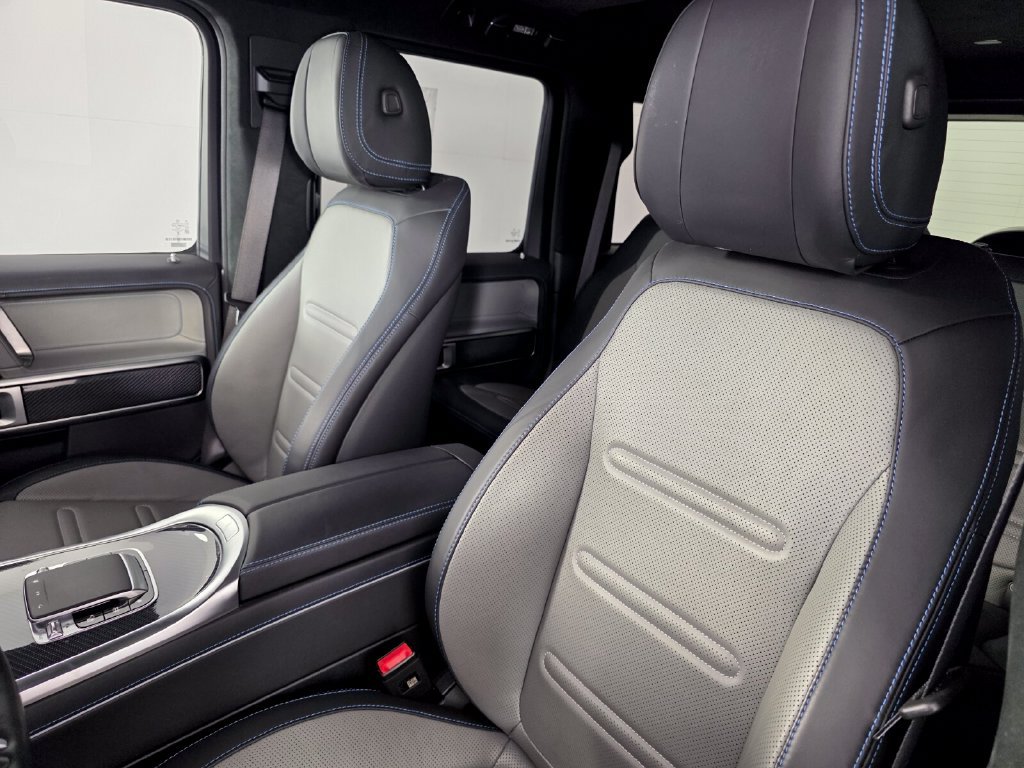 Certified 2025 Mercedes-Benz G 580 w/ EQ Technology image 11