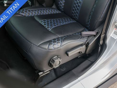Used 2024 Jeep Wrangler Unlimited Sport AWD/4WD image 8